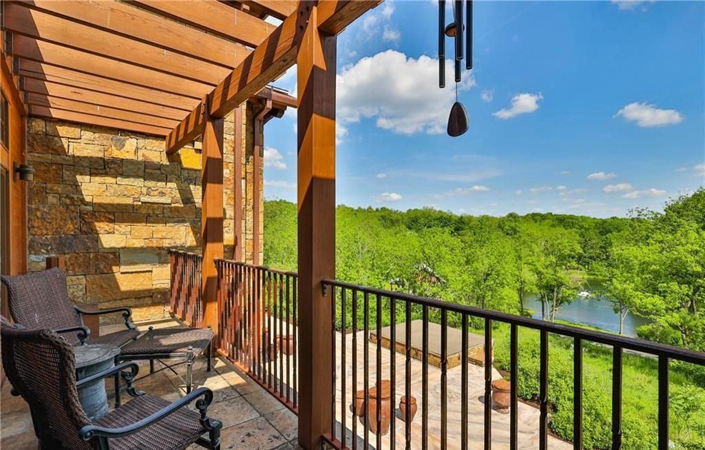 Magnificent Rustic Colorado Style Home in Pennsylvania with Rolling Hills and Woodlands Listed for 4.995 Million 19