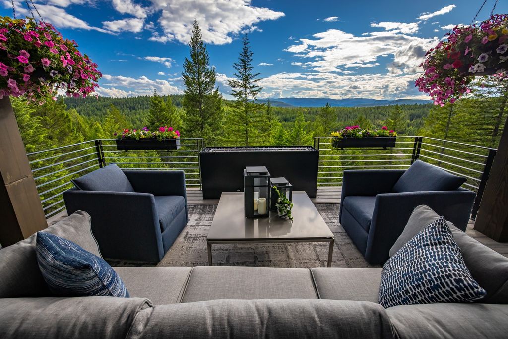 Mountain Modern Retreat with Stunning Valley Views and Ultimate Privacy in Montana Hits the Market for 3699000 19