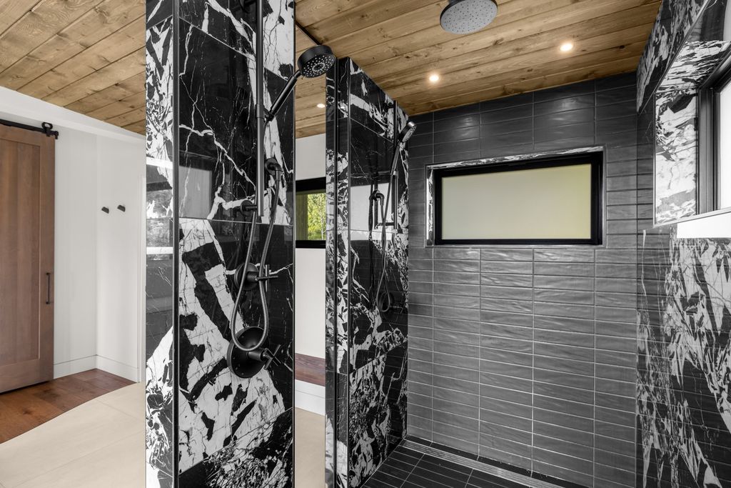 Mountain Modern Retreat with Stunning Valley Views and Ultimate Privacy in Montana Hits the Market for 3699000 39