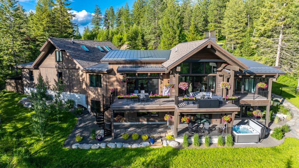 Mountain Modern Retreat with Stunning Valley Views and Ultimate Privacy in Montana Hits the Market for 3699000 53