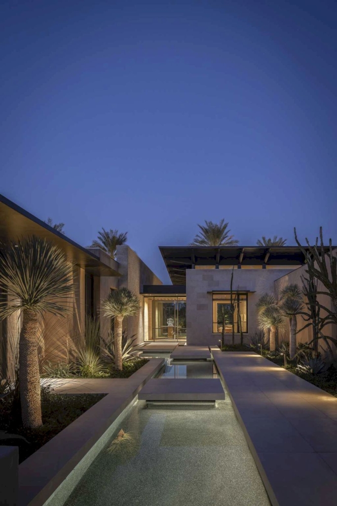 Palm Desert Retreat in Sunlit Elegance by Kor Architects 13