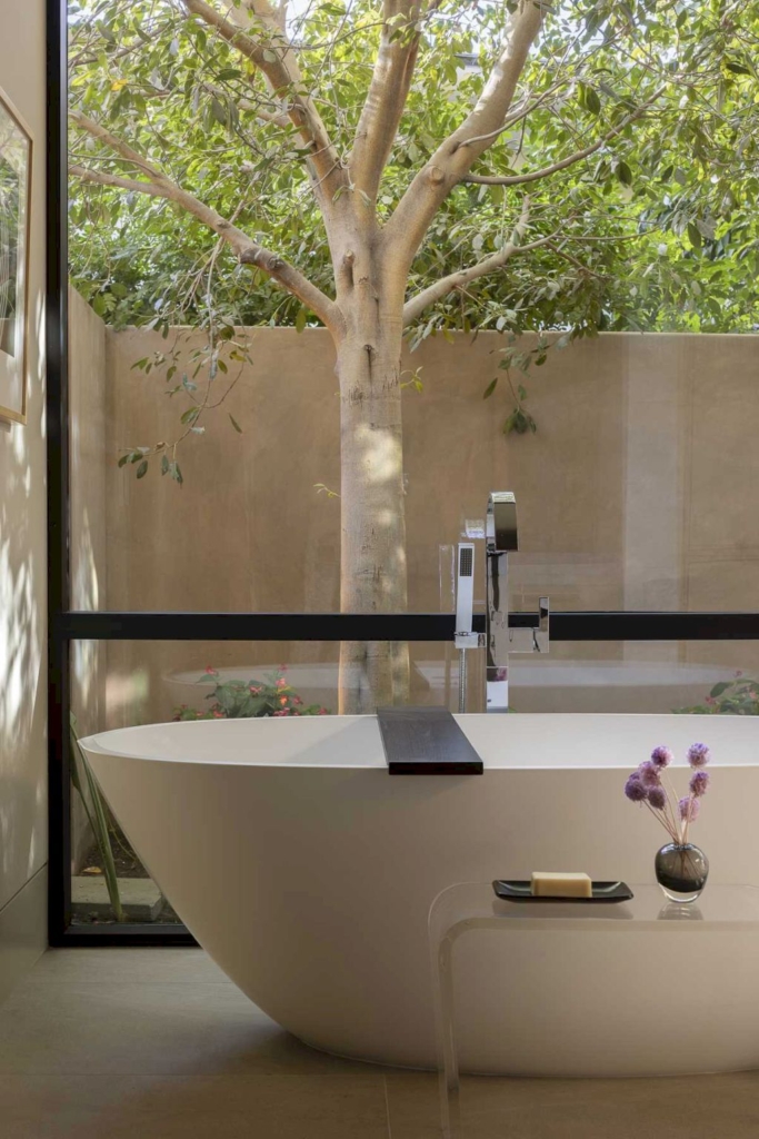 Palm Desert Retreat in Sunlit Elegance by Kor Architects 4