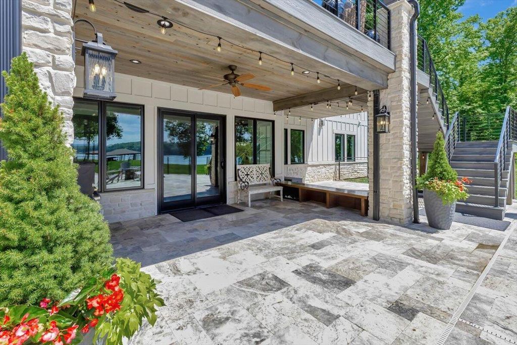 Paradise Found Stunning Tennessee Home with Spectacular Views on Nearly 1 Acre for 2.7 Million 47