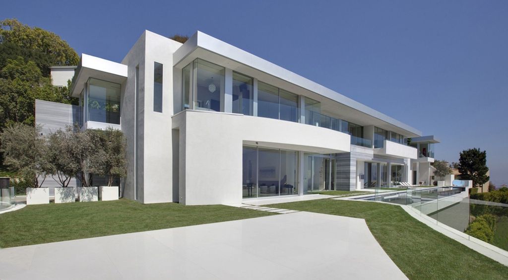 Sarbonne I House an Urban Oasis in CA by McClean Design 17