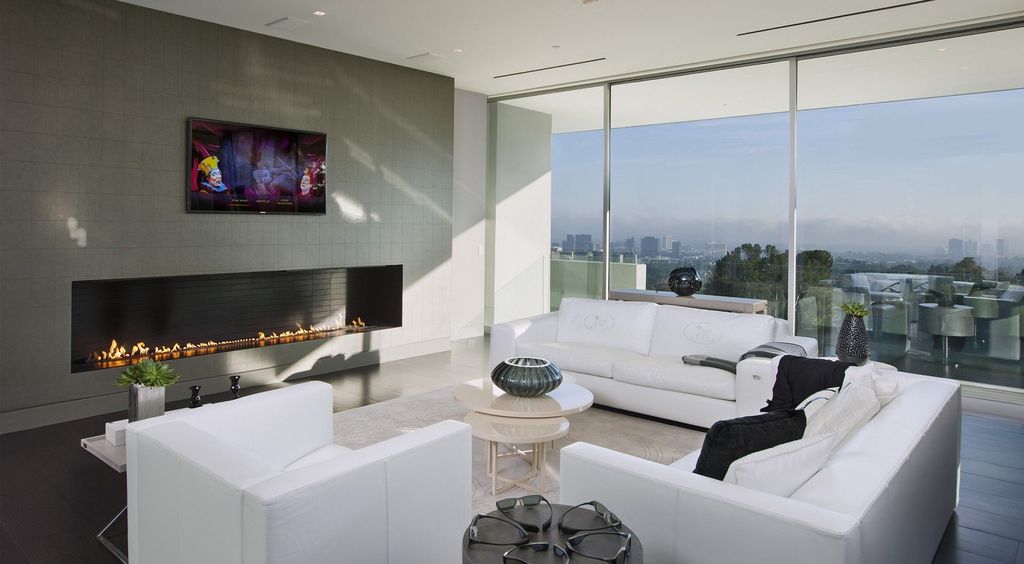 Sarbonne I House an Urban Oasis in CA by McClean Design 2