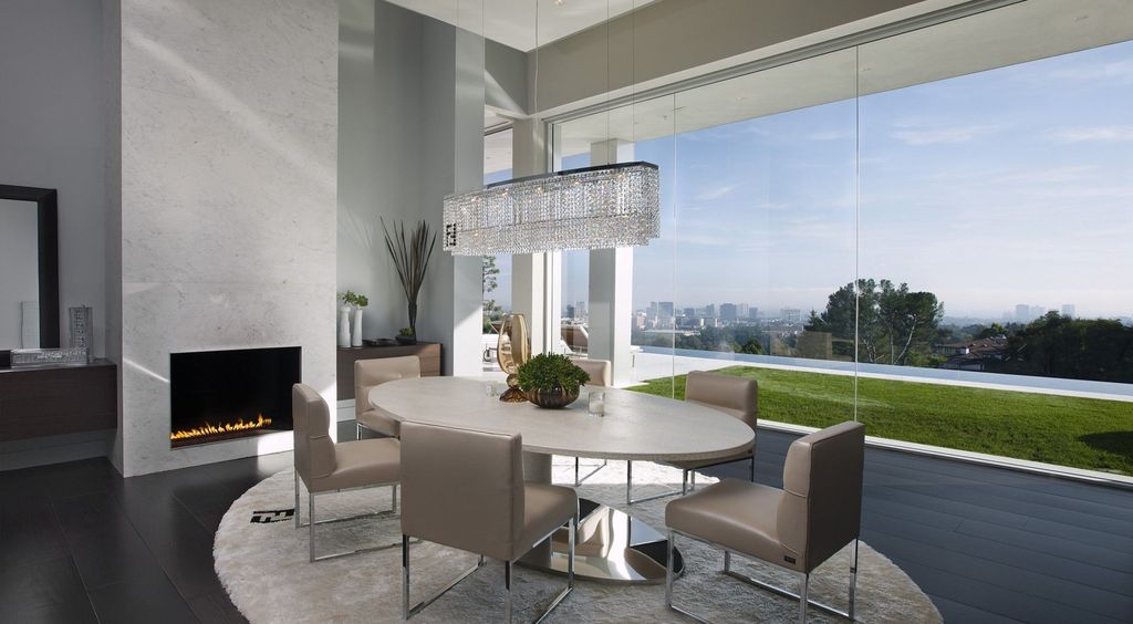 Sarbonne I House, an Urban Oasis in CA by McClean Design