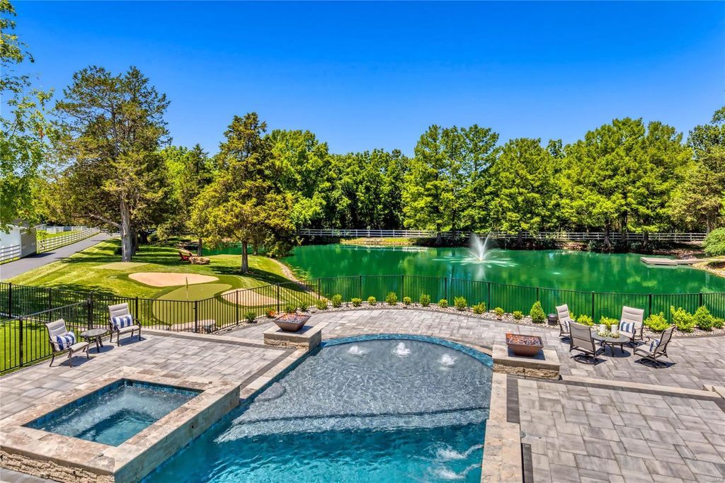 Spectacular Equestrian Property on 10.76 Scenic Acres in Missouri Listed for 5789000 12