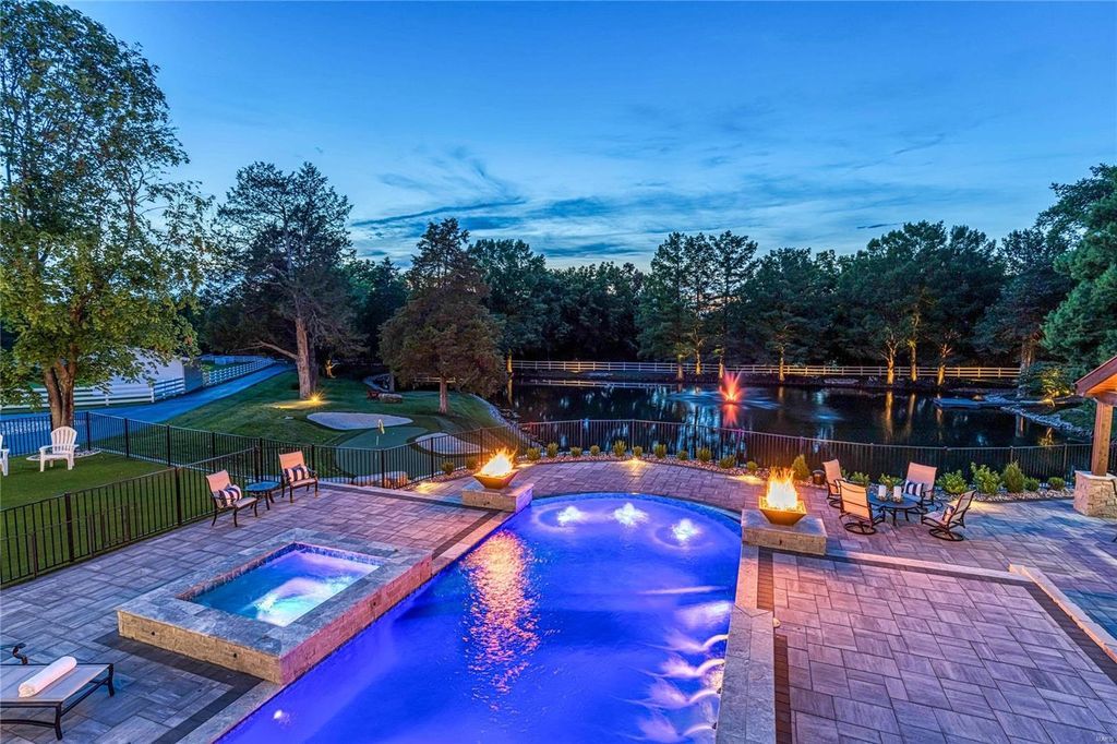 Spectacular Equestrian Property on 10.76 Scenic Acres in Missouri Listed for 5789000 16