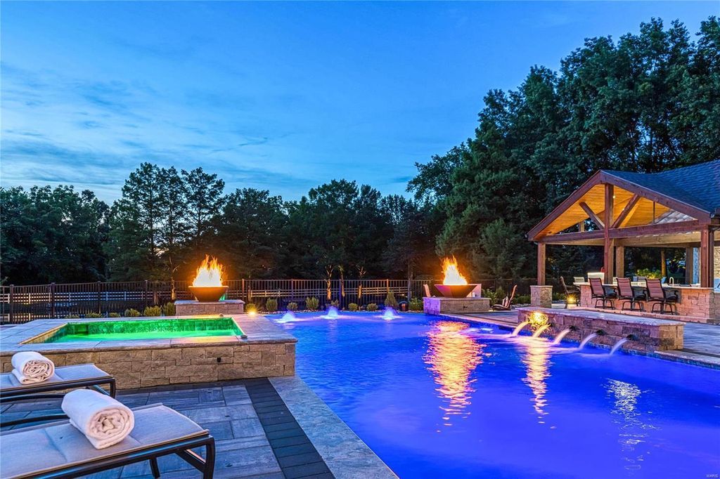 Spectacular Equestrian Property on 10.76 Scenic Acres in Missouri Listed for 5789000 22