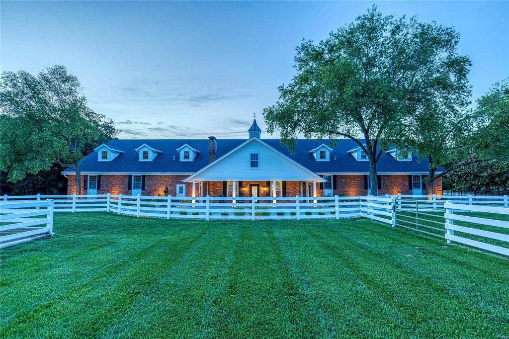 Spectacular Equestrian Property on 10.76 Scenic Acres in Missouri Listed for 5789000 53