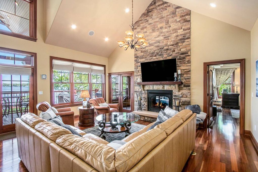 Stunning Indian Lakefront Estate in Michigan Listed for 3.95 Million Offers Unparalleled Comfort and Convenience 25