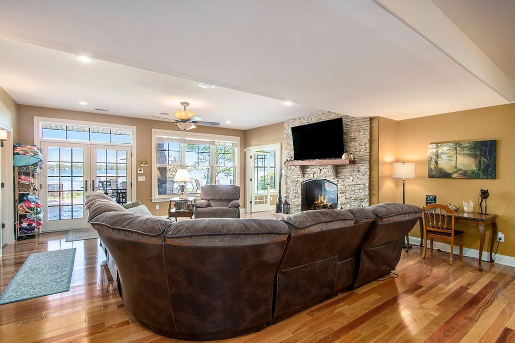 Stunning Indian Lakefront Estate in Michigan Listed for 3.95 Million Offers Unparalleled Comfort and Convenience 32