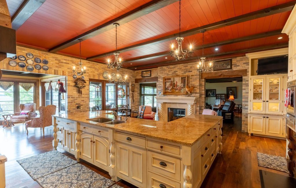 Tuscan Inspired Mansion with Expansive Views Hits the Market in Minnesota for 14 Million 14