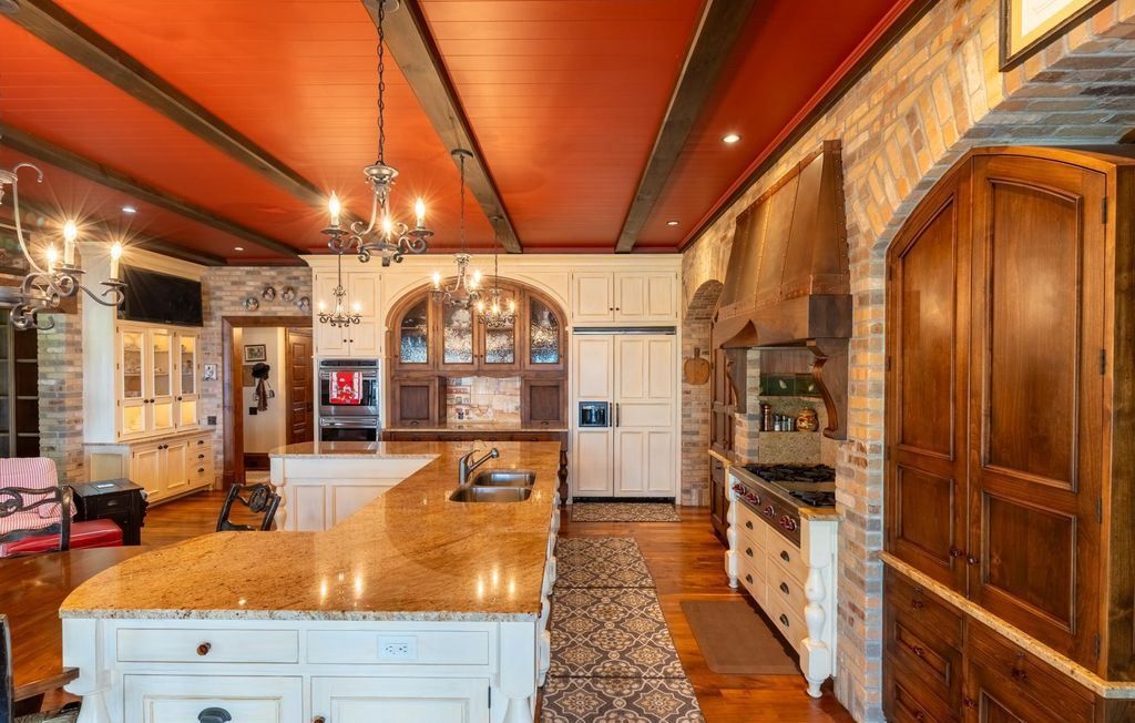 Tuscan Inspired Mansion with Expansive Views Hits the Market in Minnesota for 14 Million 17
