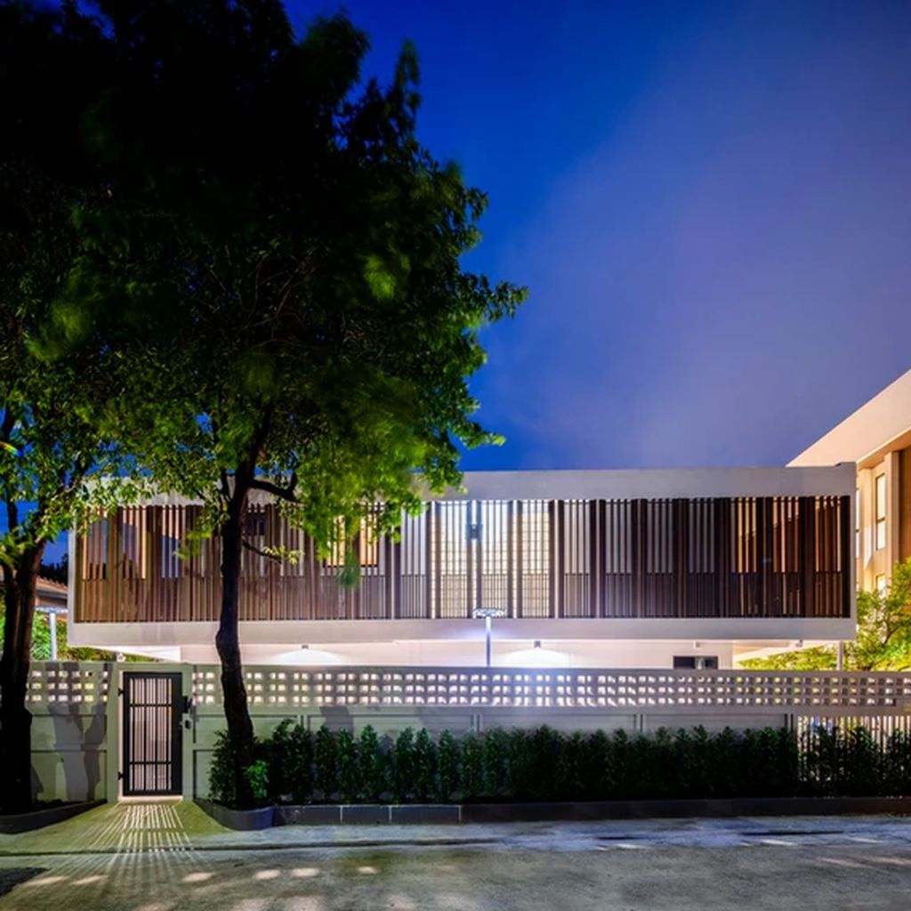 V18 House, Tradition & Modernity Novation by S+S Architects