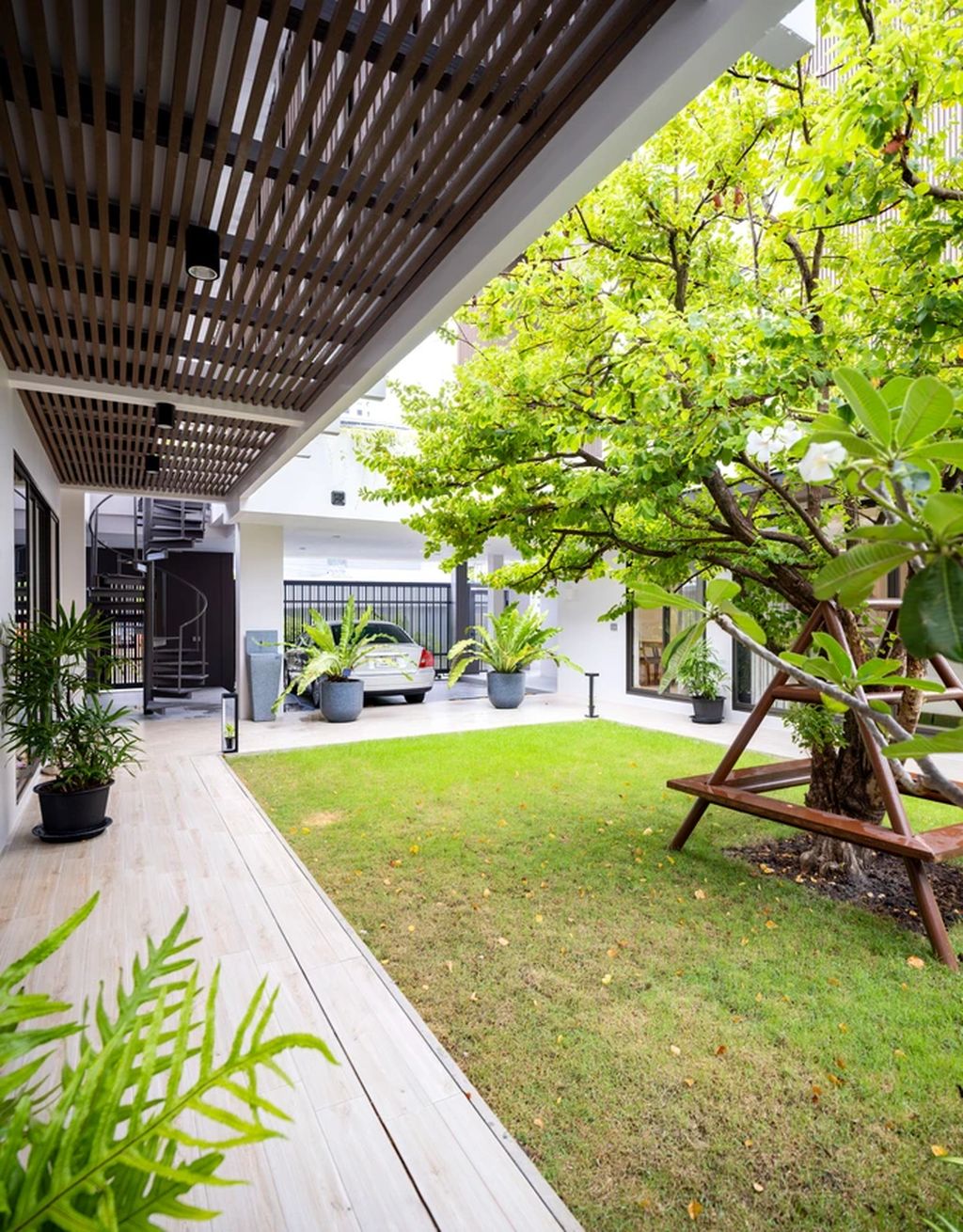 V18 House, Tradition & Modernity Novation by S+S Architects