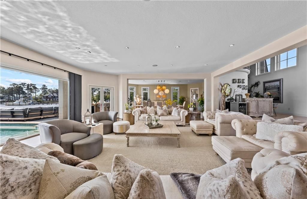 Waterfront Oasis of Luxury Living in Virginia Listed for 4.9 Million 12