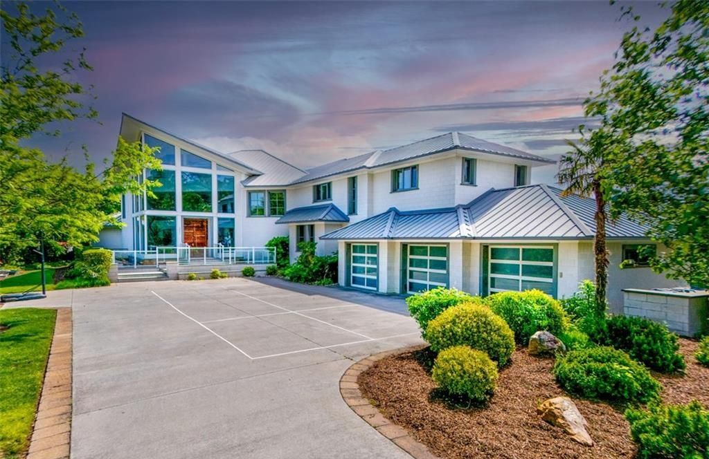 Waterfront Oasis of Luxury Living in Virginia Listed for 4.9 Million 4