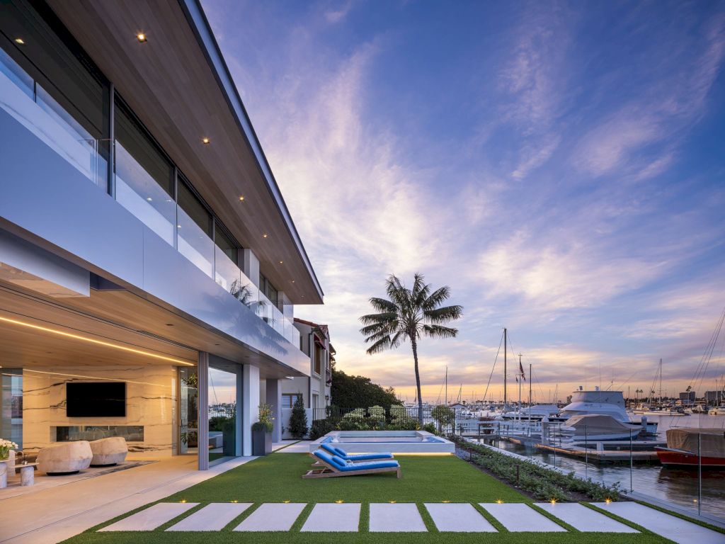West Bay House Stunning Mansion by McClean Design 17