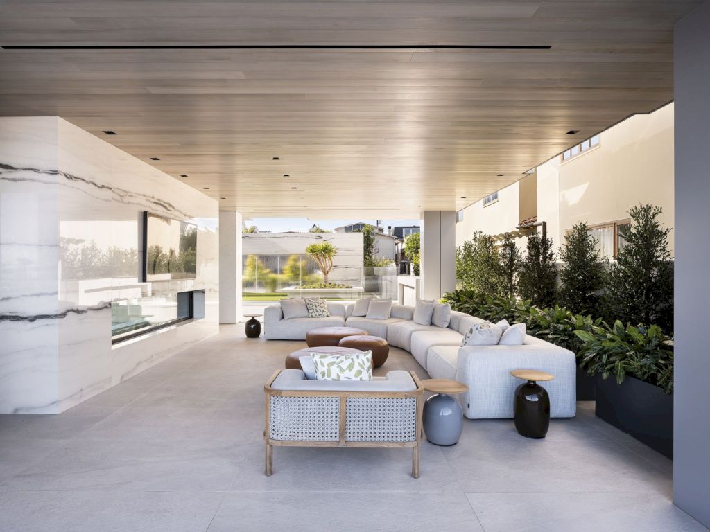 West Bay House Stunning Mansion by McClean Design 3