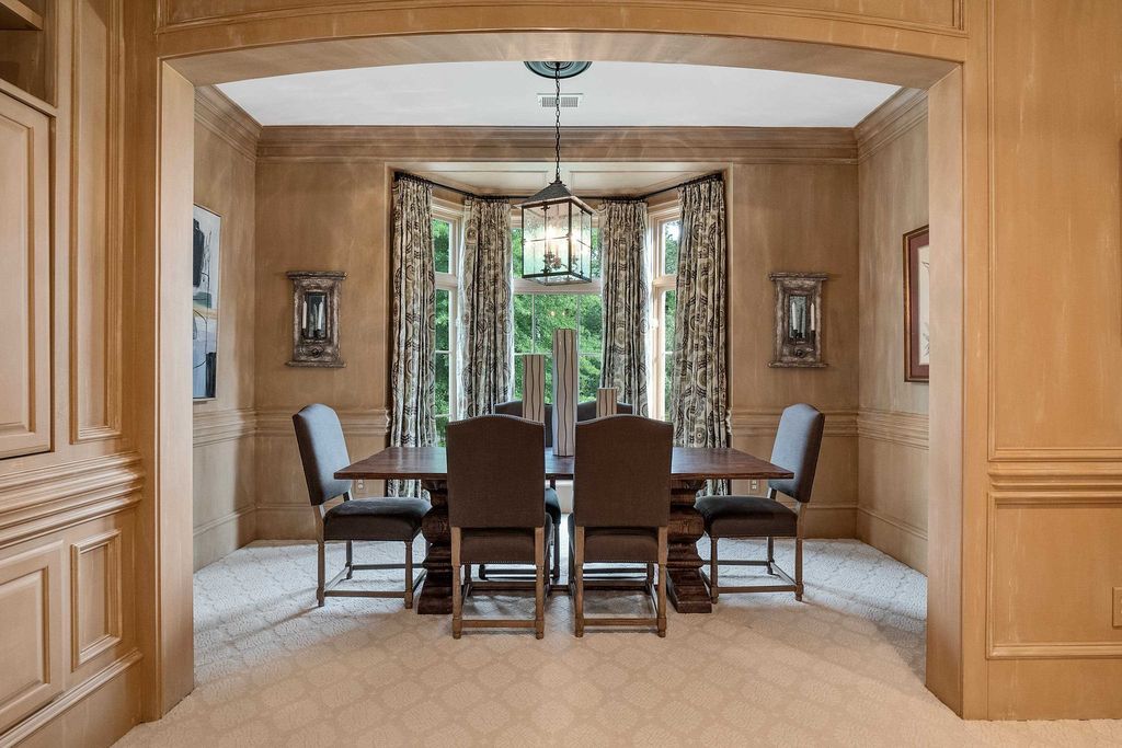 2.495 Million Tennessee Home Luxurious Custom Build with Exceptional Craftsmanship 10