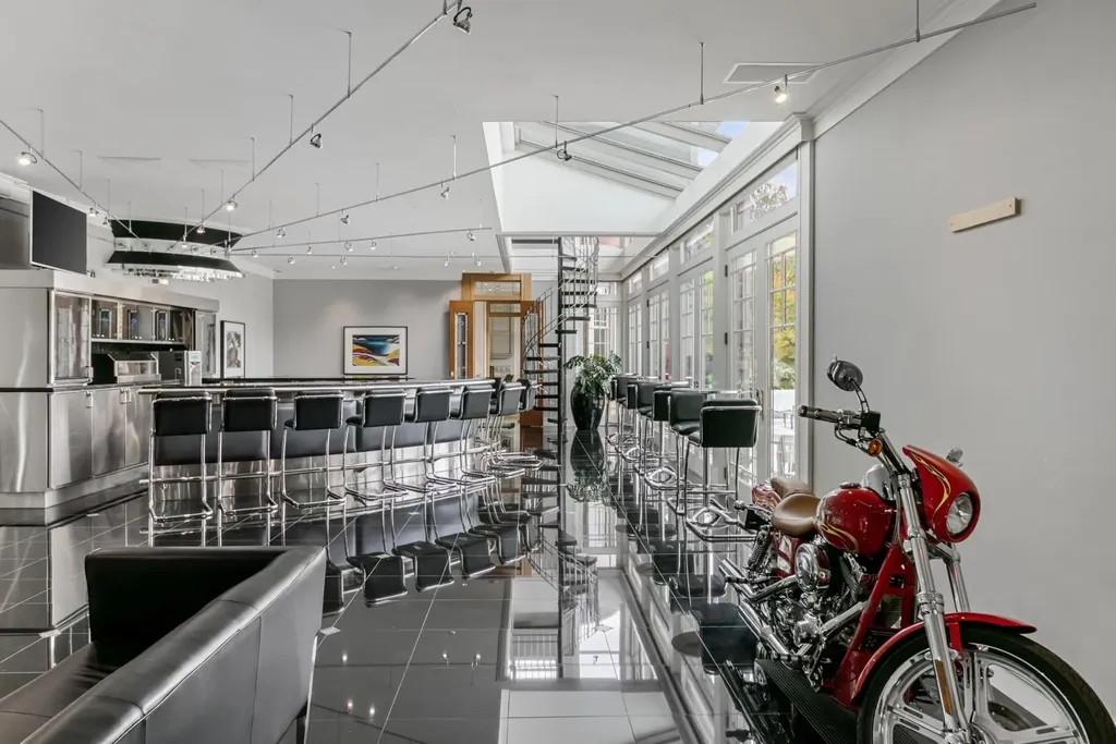 Beautiful W. Keith Owen Designed Home in Michigan Listed for 9.5 Million 22 1