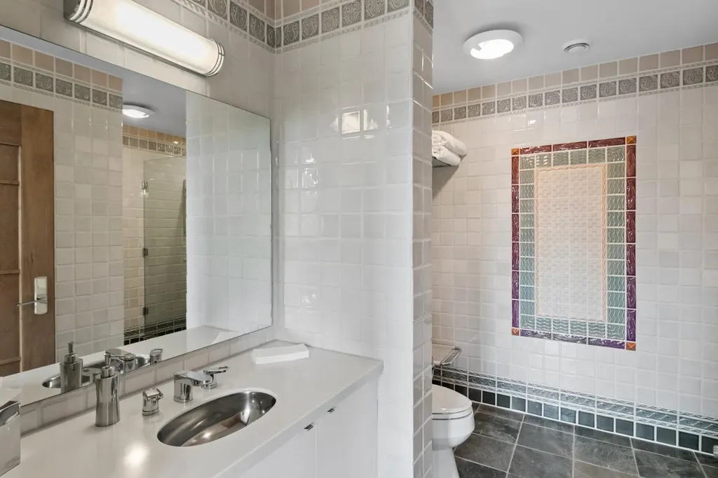 Beautiful W. Keith Owen Designed Home in Michigan Listed for 9.5 Million 27 1
