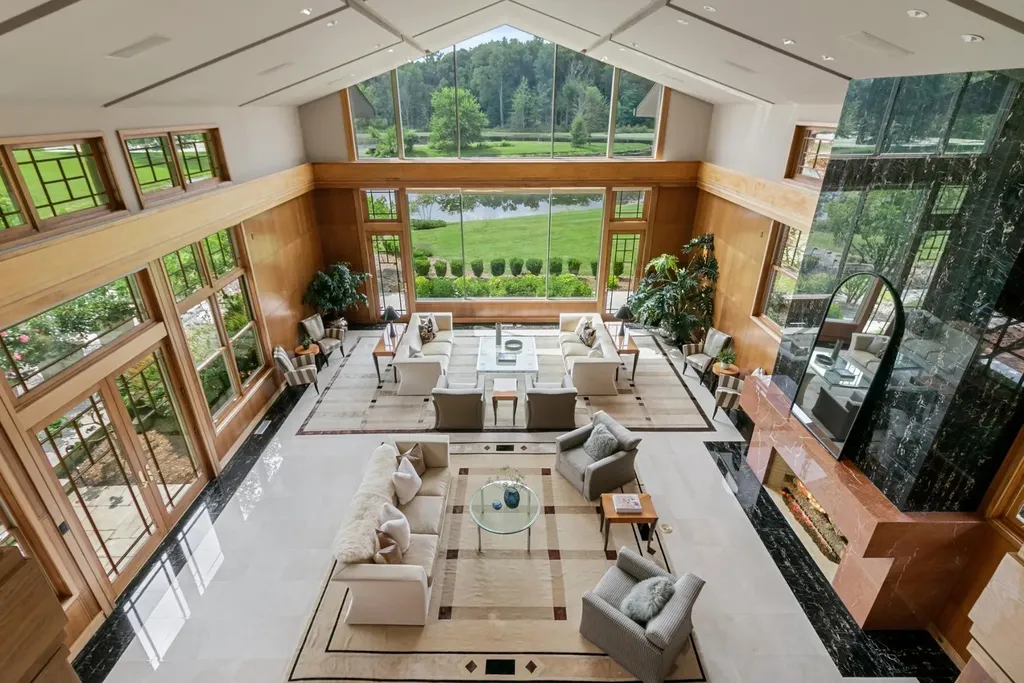 Beautiful W. Keith Owen Designed Home in Michigan Listed for 9.5 Million 4 1