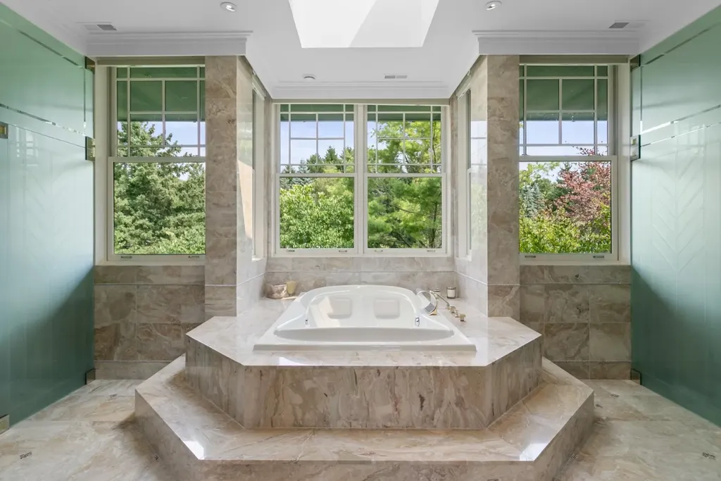 Beautiful W. Keith Owen Designed Home in Michigan Listed for 9.5 Million 40 1