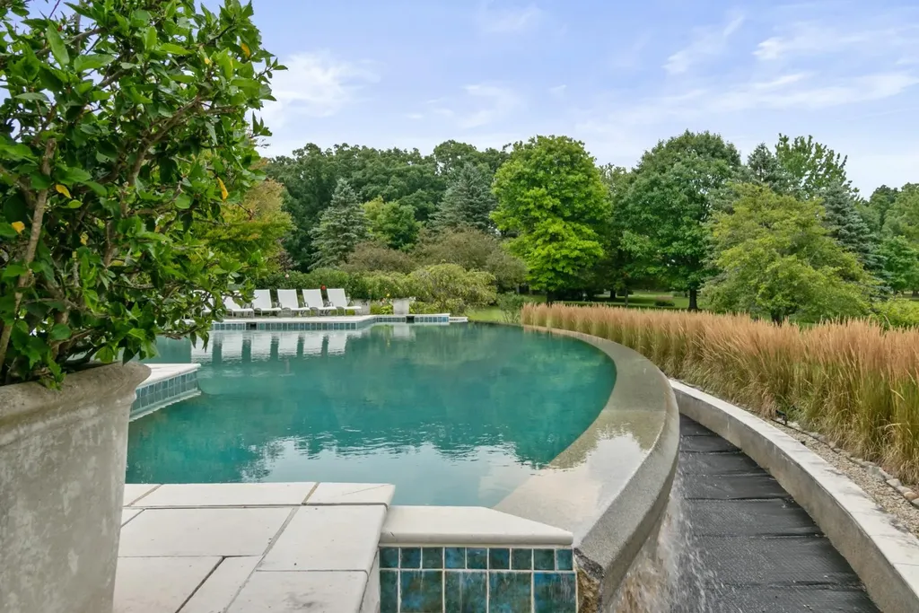 Beautiful W. Keith Owen Designed Home in Michigan Listed for 9.5 Million 58