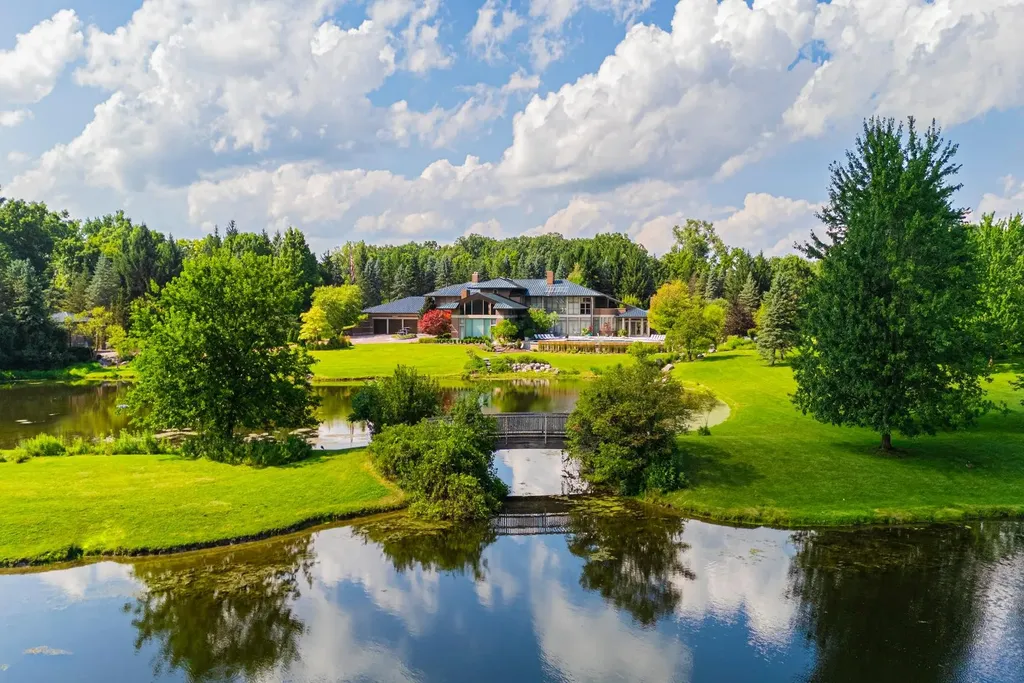 Beautiful W. Keith Owen Designed Home in Michigan Listed for 9.5 Million 60