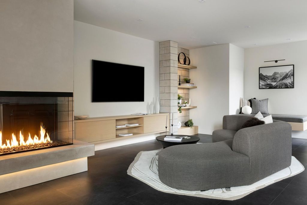 Bold and Avant Garde Artisan Tour Home by Modern Oasis and Charles Stinson Offered at 7.5 Million in Minnesota 21