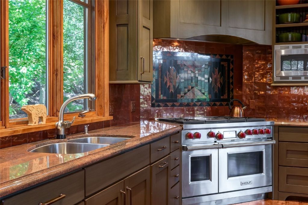 Charming Custom Home in Steamboat Springs Rustic Luxury Minutes from World Class Skiing Listed for 6995000 11