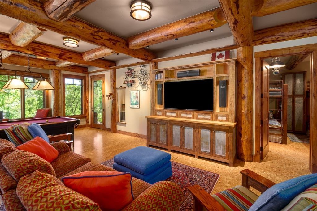 Charming Custom Home in Steamboat Springs Rustic Luxury Minutes from World Class Skiing Listed for 6995000 39