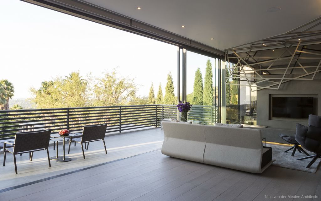 Concrete House a marvel by Nico van der Meulen Architects 22