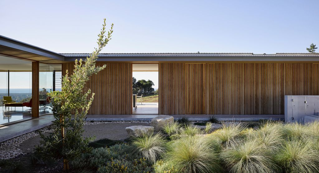 Coolamon House Blend of Nature and Design by DFJ Architects 5