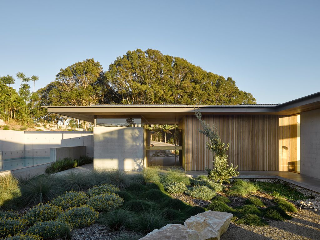 Coolamon House, Blend of Nature and Design by DFJ Architects