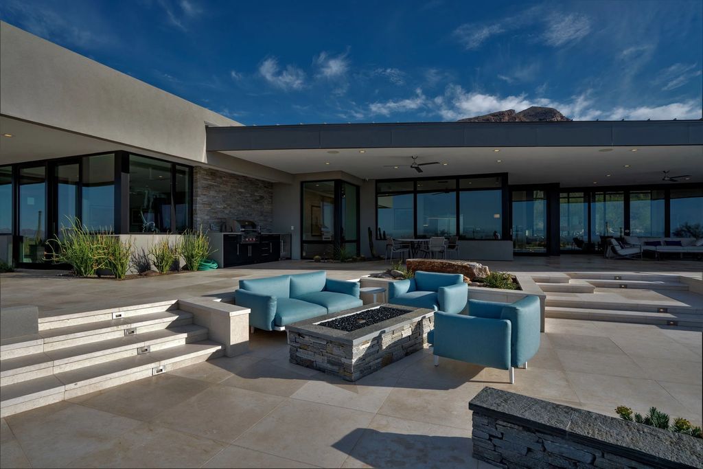 EM House in AZ by Soloway Designs Architecture Interiors 16