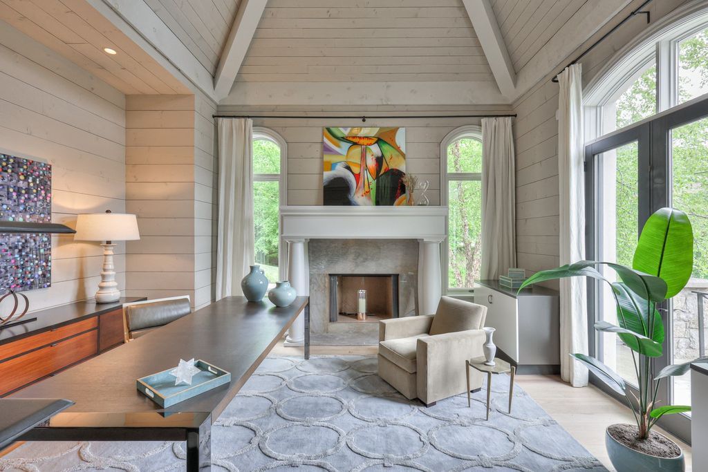 Elegant Tennessee Estate with Inviting Ambiance Asking 5.75 Million 18