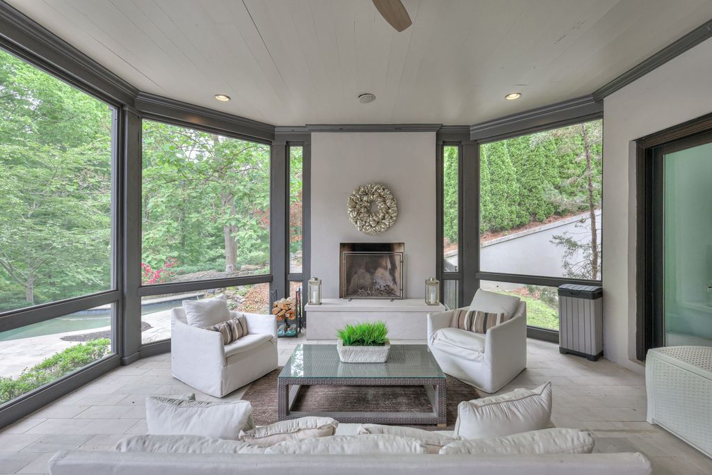Elegant Tennessee Estate with Inviting Ambiance Asking 5.75 Million 28