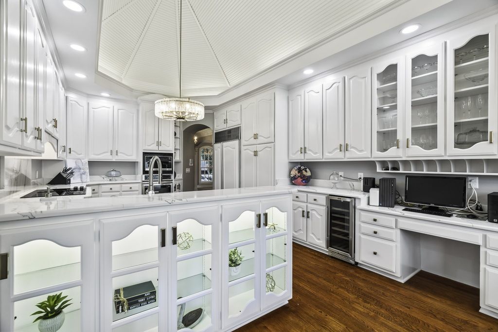 Entertainers Paradise Serene Cul de sac Home on Old Hickory Lake Tennessee Asking 2.1 Million 21