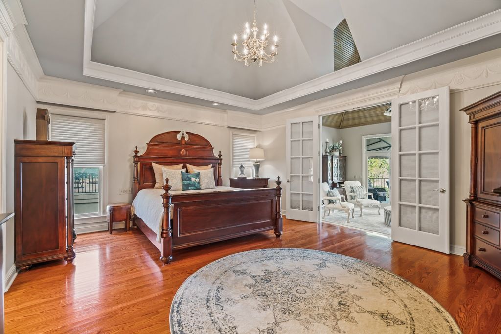 Entertainers Paradise Serene Cul de sac Home on Old Hickory Lake Tennessee Asking 2.1 Million 26