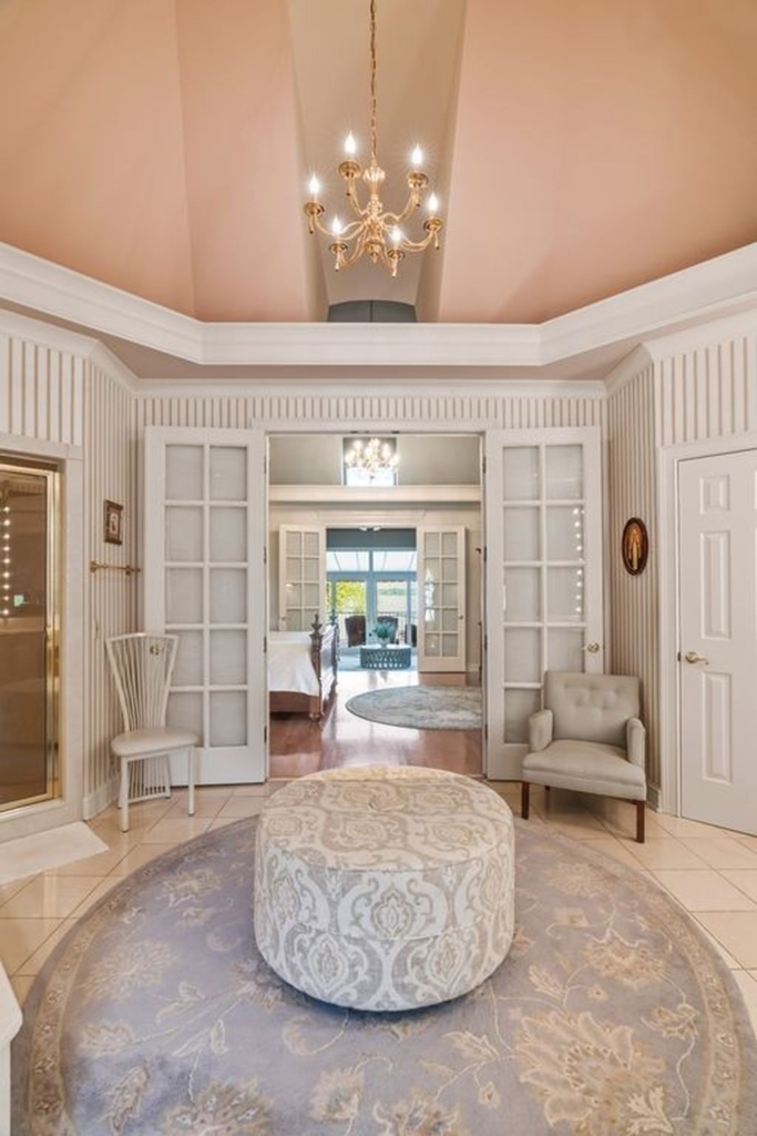 Entertainers Paradise Serene Cul de sac Home on Old Hickory Lake Tennessee Asking 2.1 Million 29