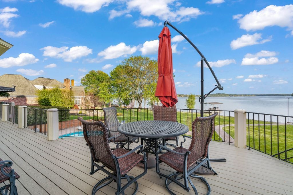 Entertainers Paradise Serene Cul de sac Home on Old Hickory Lake Tennessee Asking 2.1 Million 58