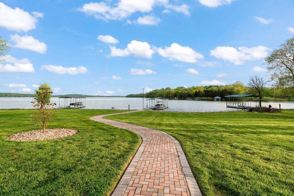 Entertainers Paradise Serene Cul de sac Home on Old Hickory Lake Tennessee Asking 2.1 Million 65