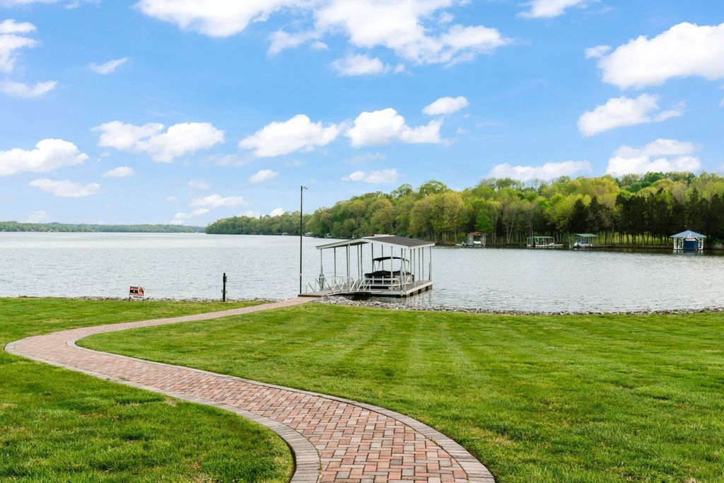 Entertainers Paradise Serene Cul de sac Home on Old Hickory Lake Tennessee Asking 2.1 Million 66