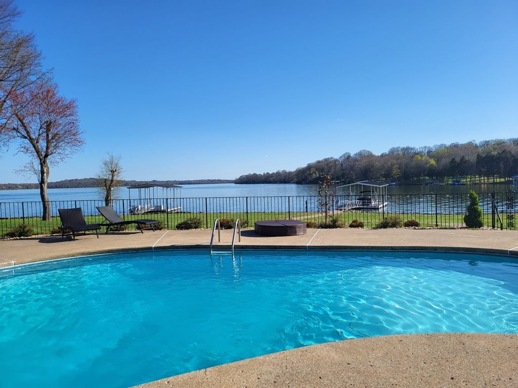 Entertainers Paradise Serene Cul de sac Home on Old Hickory Lake Tennessee Asking 2.1 Million 67