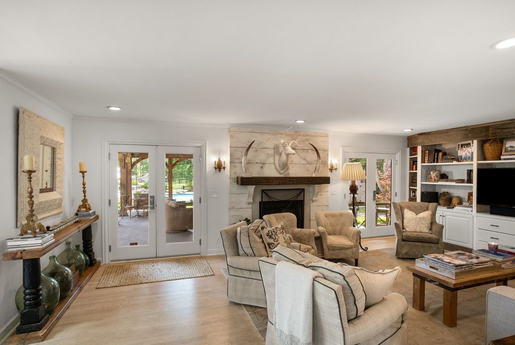 Equestrian Dream Estate in Tennessee Asking 6995000 17 1
