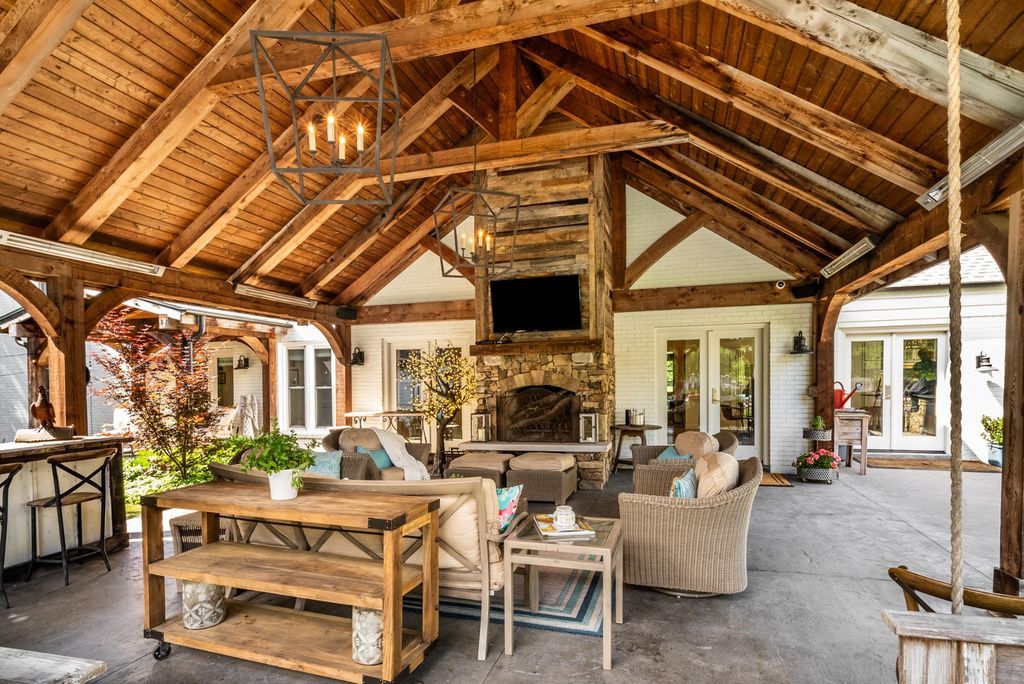 Equestrian Dream Estate in Tennessee Asking 6995000 42 1