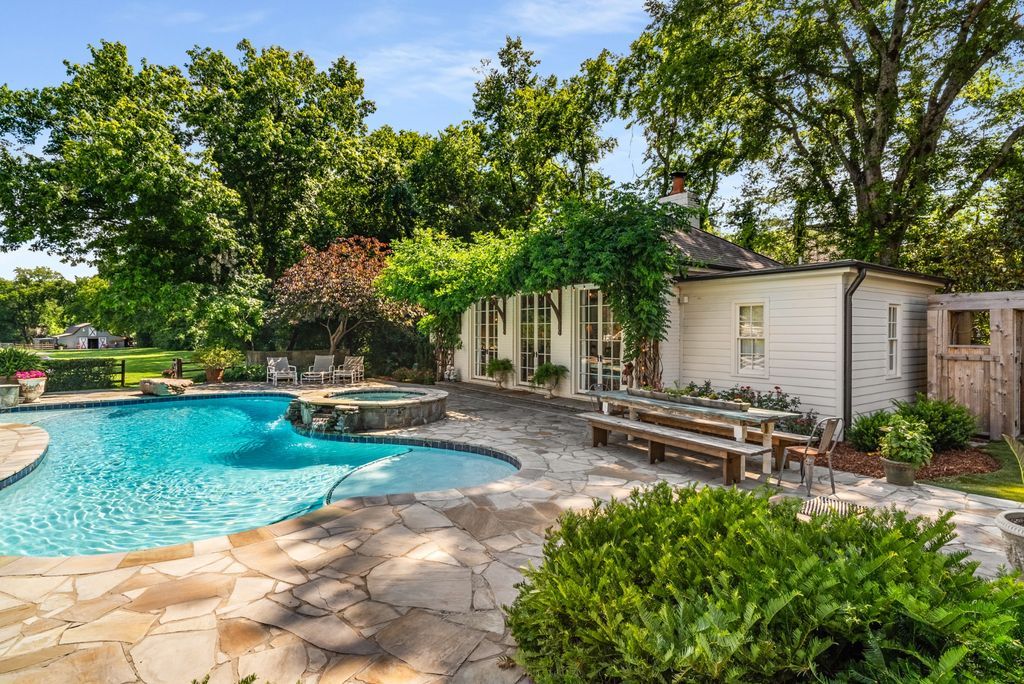Equestrian Dream Estate in Tennessee Asking 6995000 48 1